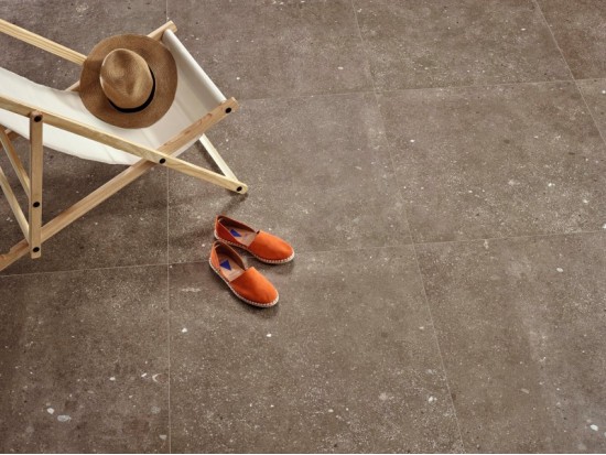GLAMSTONE BROWN 75x75